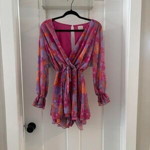 Peach‎ Love floral colorful romper. Size Women's small Boho Girly Barbie flowy